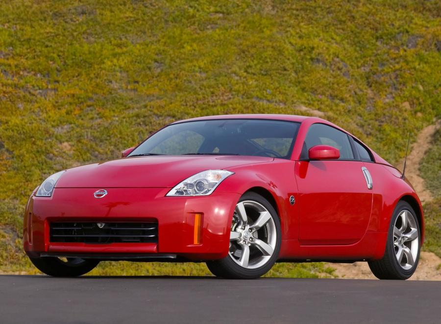  Nissan 350Z 2007 года  (фото 17 из 27)